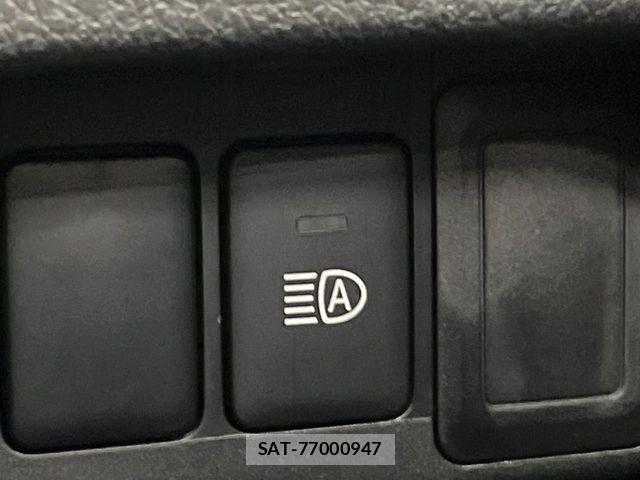 Nissan DAYZ 2017-01 7217212-5