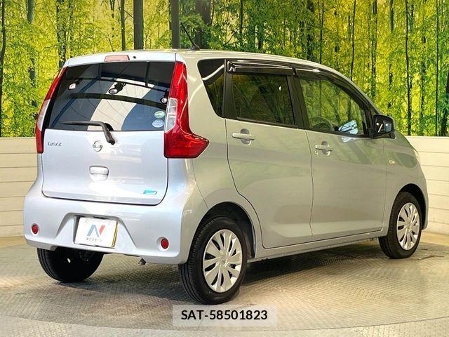 Nissan DAYZ 2016-03 7250442-16