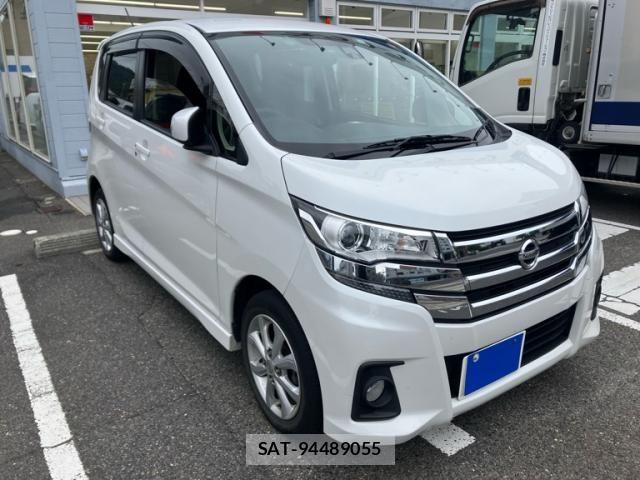 Nissan DAYZ 2015-11 7271800-1