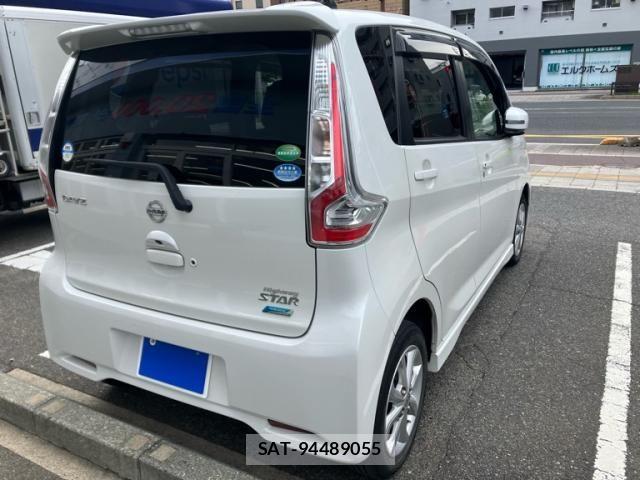 Nissan DAYZ 2015-11 7271800-3