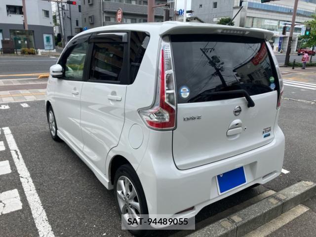 Nissan DAYZ 2015-11 7271800-4