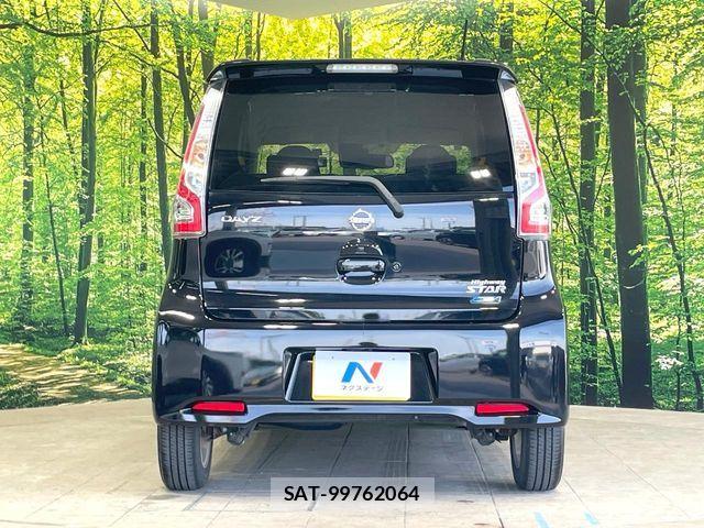 Nissan DAYZ 2016-02 7271795-14