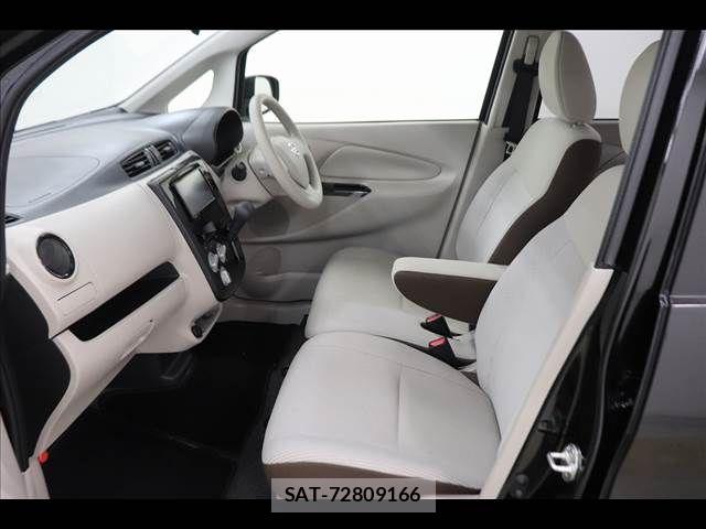 Nissan DAYZ 2017-08 7271802-9