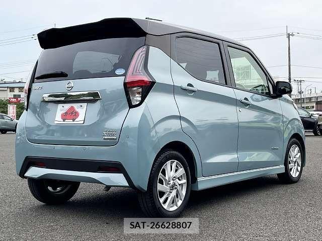 Nissan DAYZ 2021-04 7271789-2
