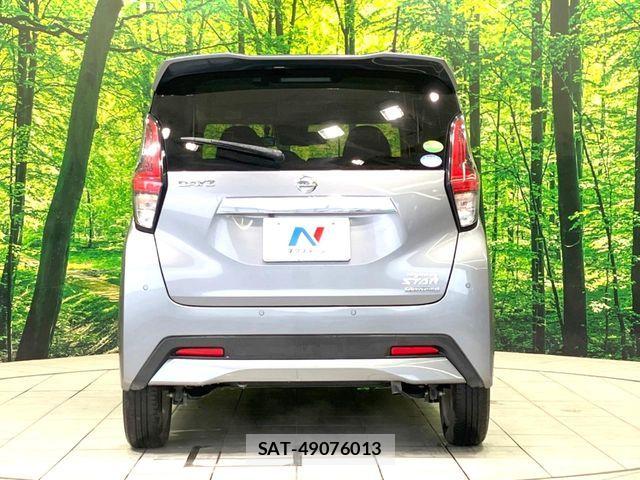 Nissan DAYZ 2019-10 7326605-14