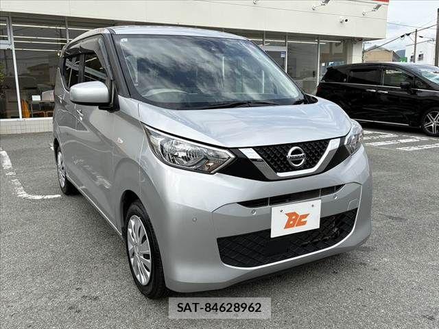 Nissan DAYZ 2021-05 7326625-9