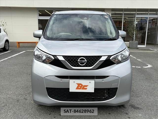 Nissan DAYZ 2021-05 7326625-8