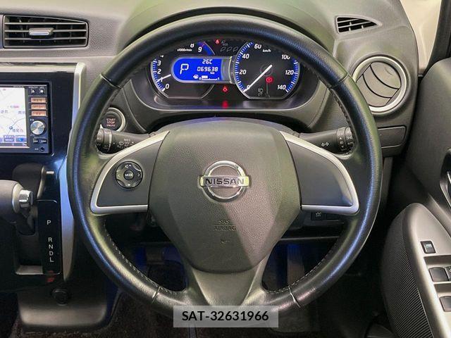Nissan DAYZ 2013-11 7326634-10