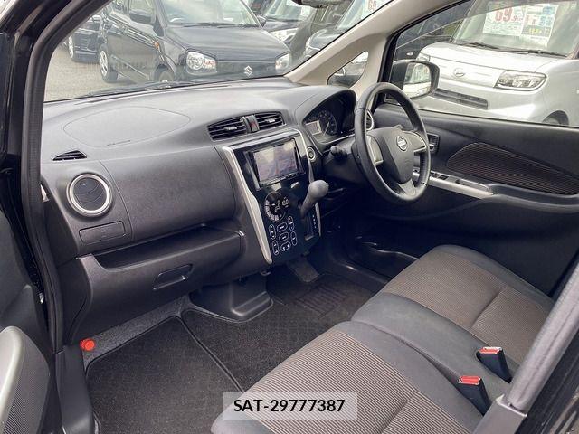 Nissan DAYZ 2015-04 7326643-11