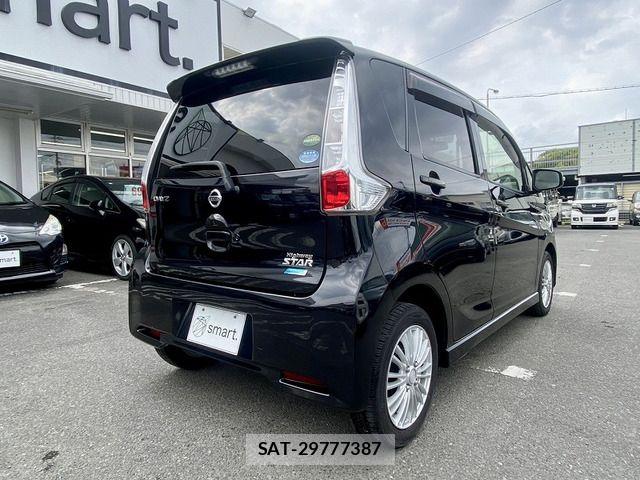 Nissan DAYZ 2015-04 7326643-8