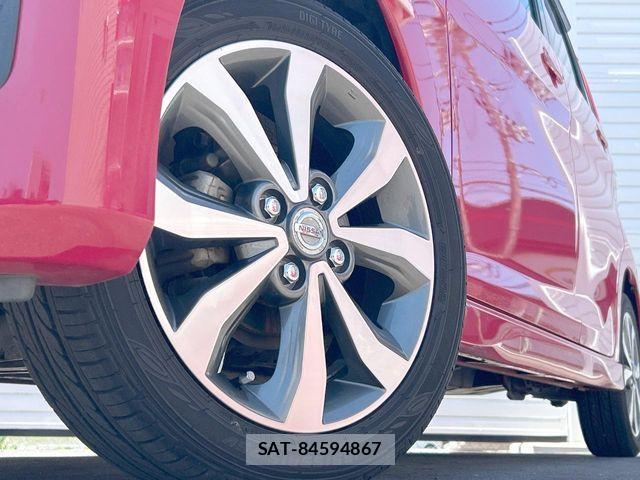 Nissan DAYZ 2015-01 7326631-17