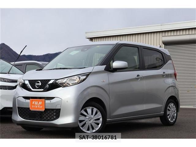 Nissan DAYZ 2021-12 7326609-24