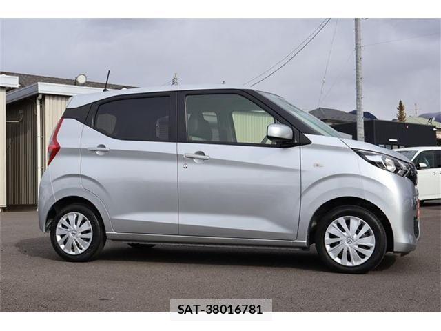 Nissan DAYZ 2021-12 7326609-26