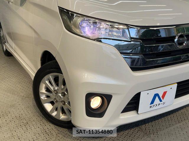Nissan DAYZ 2014-06 7326644-11
