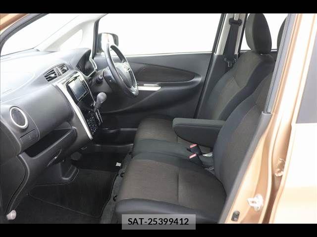 Nissan DAYZ 2015-11 7326635-9