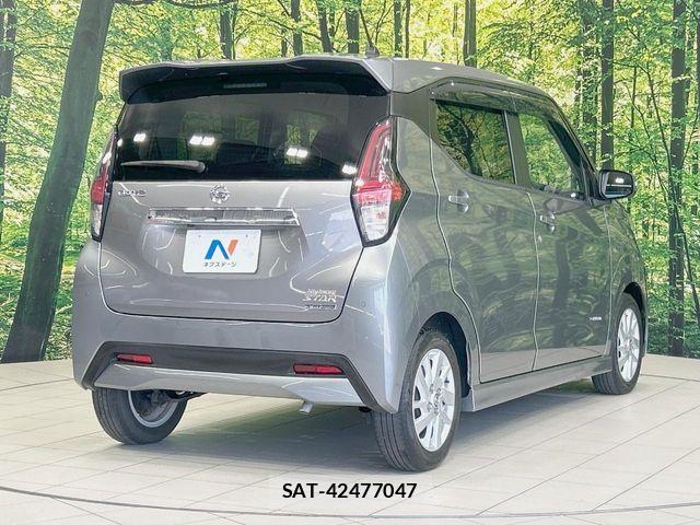 Nissan DAYZ 2019-06 7326604-16