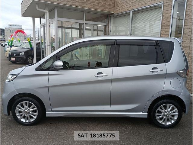 Nissan DAYZ 2015-04 7357498-1