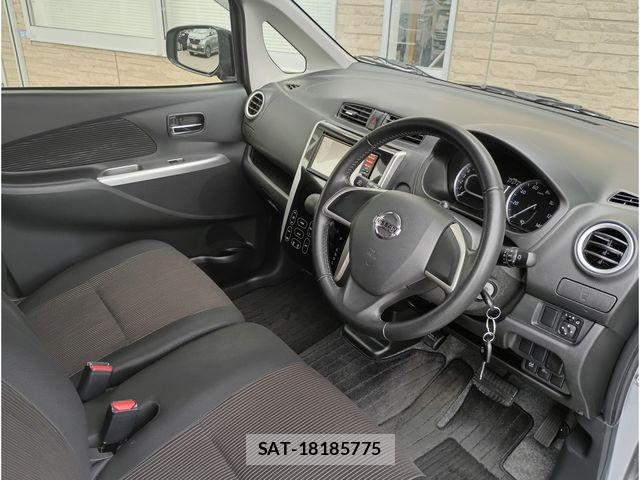 Nissan DAYZ 2015-04 7357498-7
