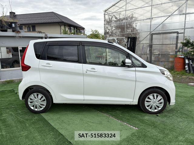 Nissan DAYZ 2013-07 7357500-5