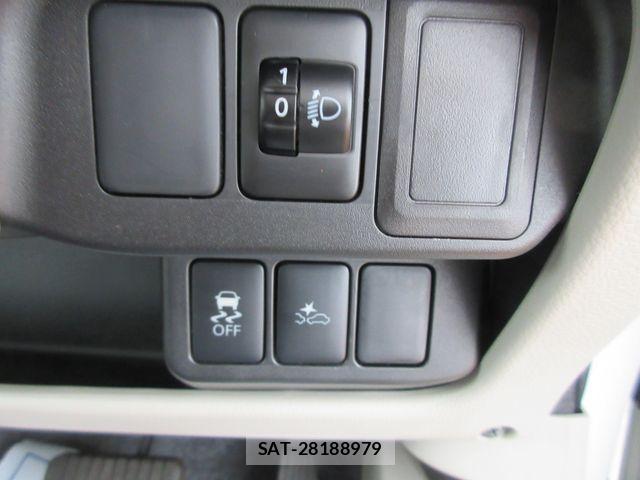 Nissan DAYZ 2017-04 7357503-4