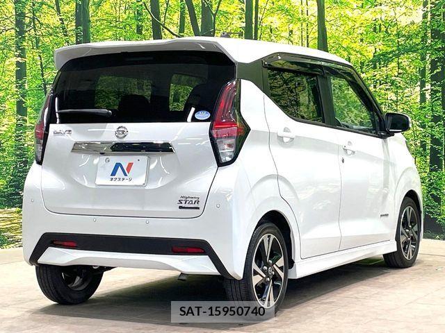 Nissan DAYZ 2020-01 7357483-16