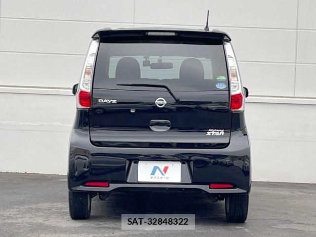 Nissan DAYZ 2014-01 7357502-14