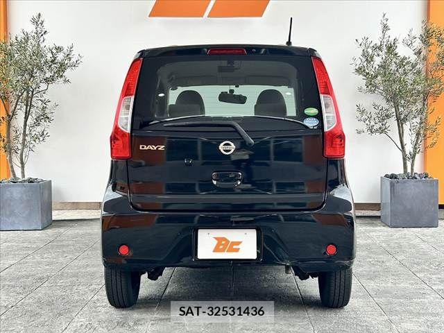 Nissan DAYZ 2016-03 7357504-13