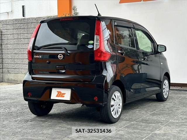 Nissan DAYZ 2016-03 7357504-14