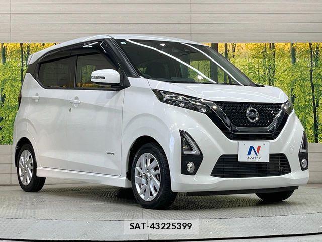 Nissan DAYZ 2019-06 7357486-15