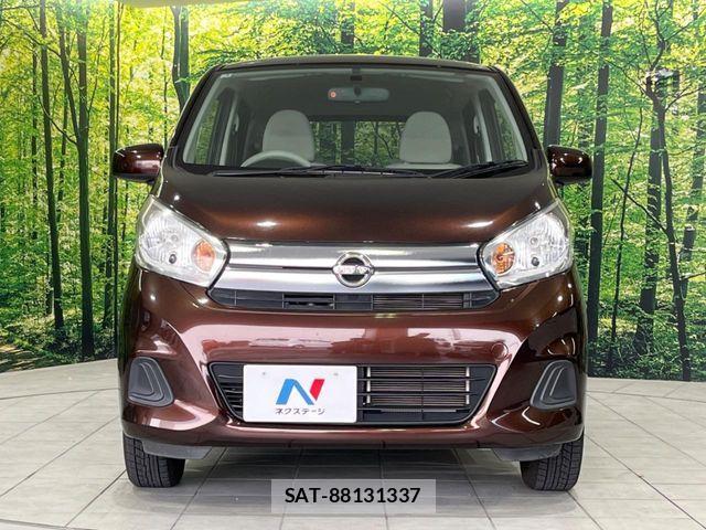 Nissan DAYZ 2017-03 7391866-13