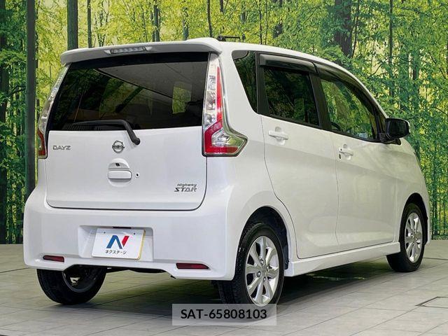 Nissan DAYZ 2017-08 7391862-16