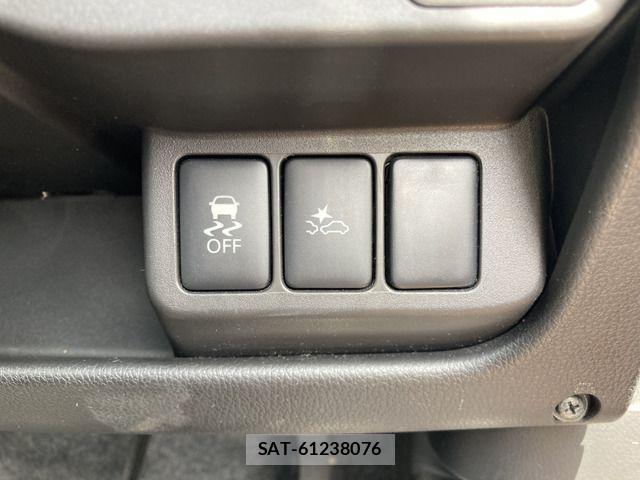 Nissan DAYZ 2015-05 7391872-6