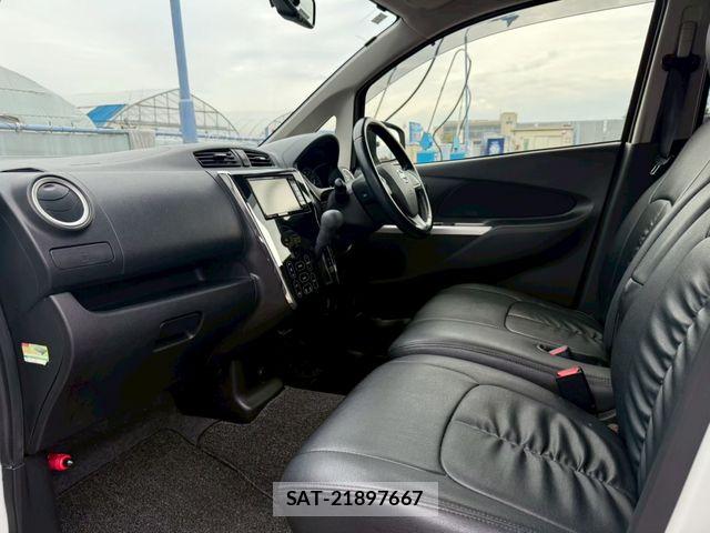 Nissan DAYZ 2013-09 7391868-9