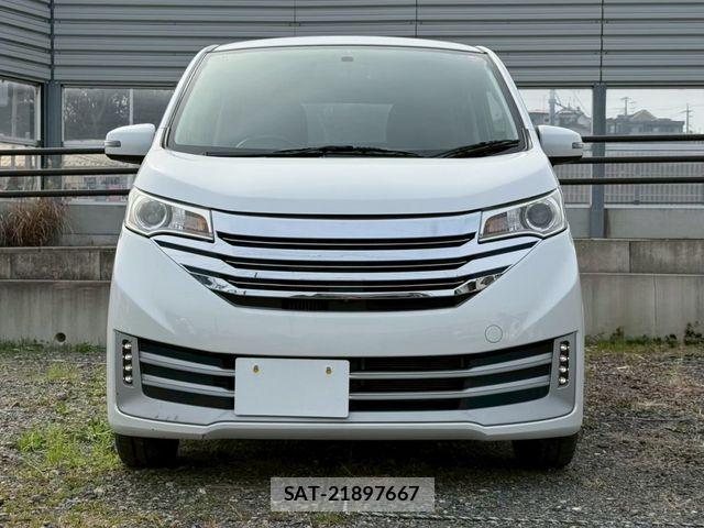 Nissan DAYZ 2013-09 7391868-1