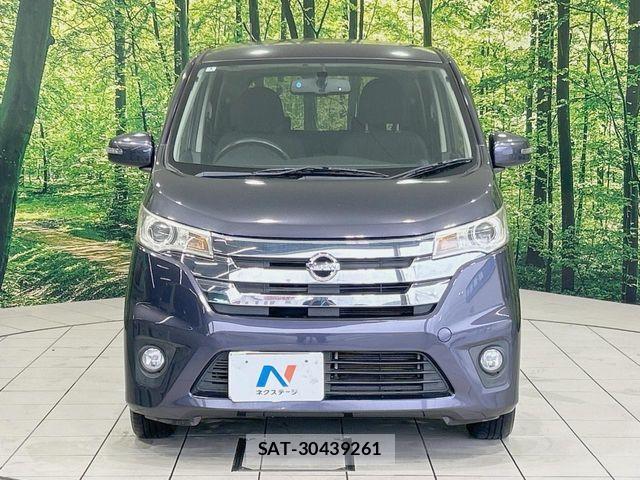 Nissan DAYZ 2014-01 7391864-13