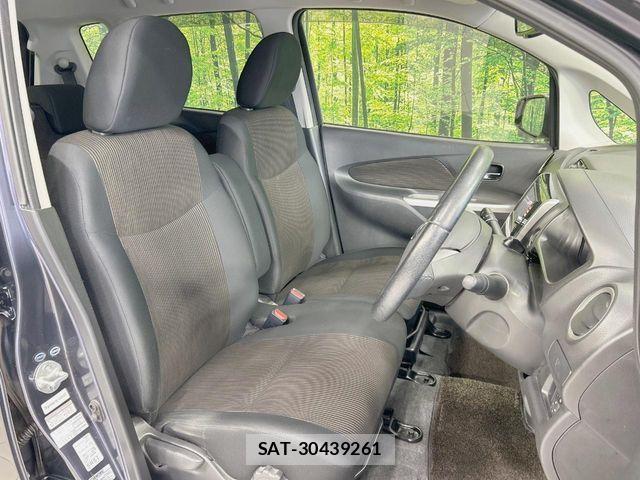 Nissan DAYZ 2014-01 7391864-7