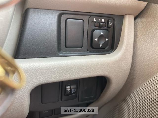 Nissan DAYZ 2019-01 7453909-12