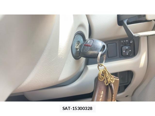 Nissan DAYZ 2019-01 7453909-17