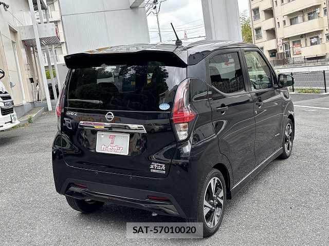 Nissan DAYZ 2019-11 7453880-18