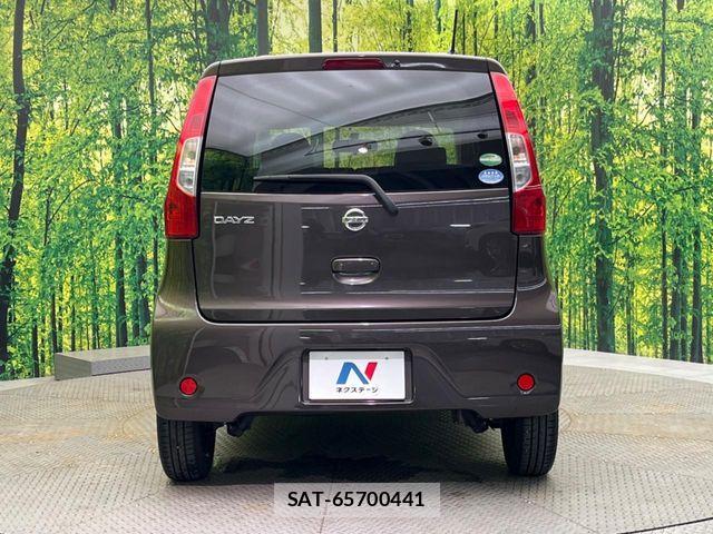 Nissan DAYZ 2018-05 7500222-14