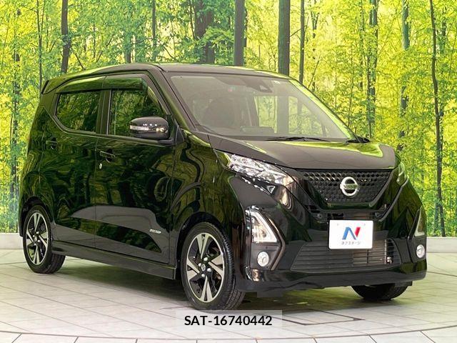 Nissan DAYZ 2019-06 7562027-15