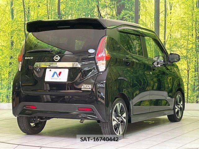Nissan DAYZ 2019-06 7562027-16