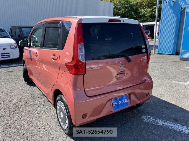 Nissan DAYZ 2017-06 7562034-3