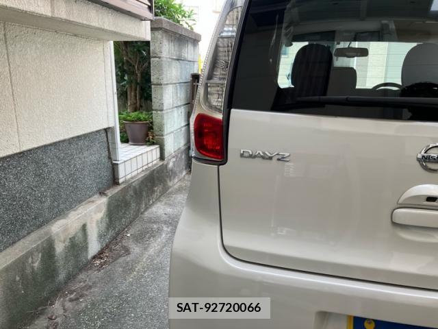 Nissan DAYZ 2014-05 7616122-3
