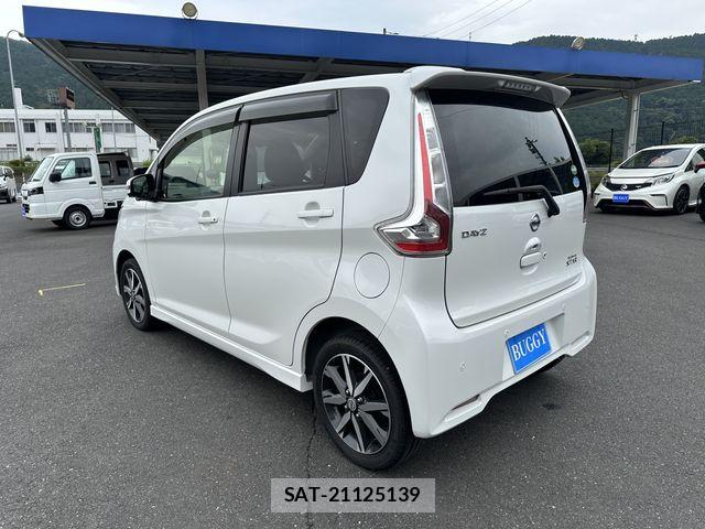 Nissan DAYZ 2019-01 7616087-6