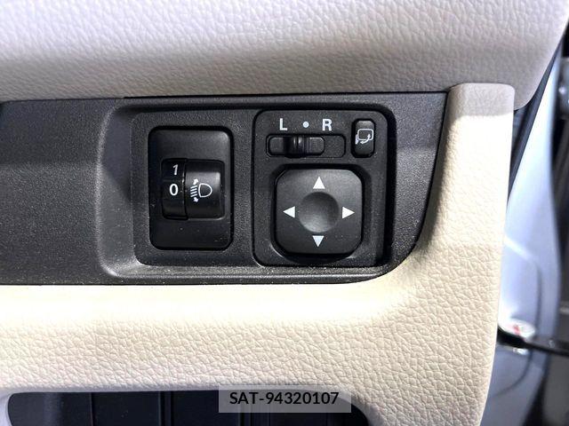 Nissan DAYZ 2014-02 7616119-3