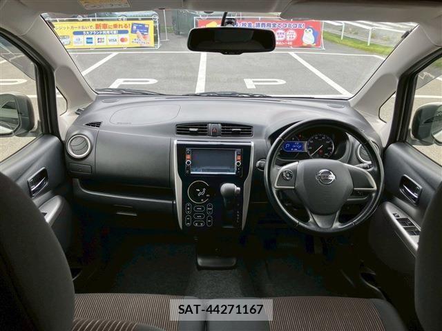 Nissan DAYZ 2013-10 7616123-9