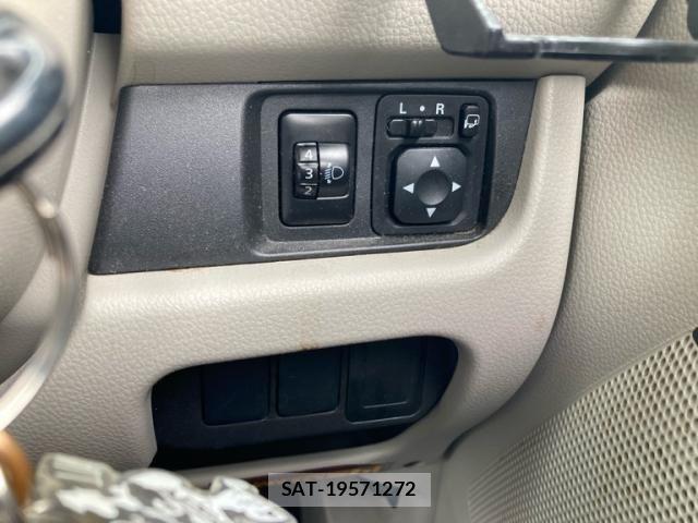 Nissan DAYZ 2017-06 7616130-15