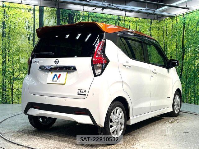 Nissan DAYZ 2022-01 7616080-16