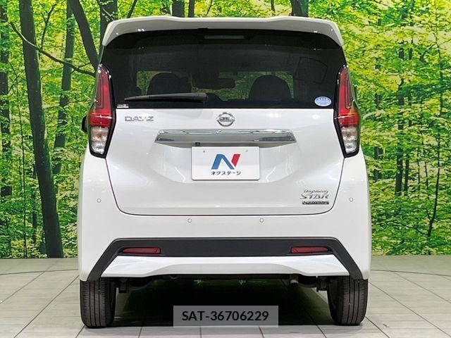 Nissan DAYZ 2021-10 7616075-14